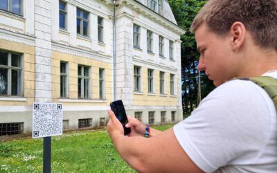 Izvietotas 12 QR zīmes